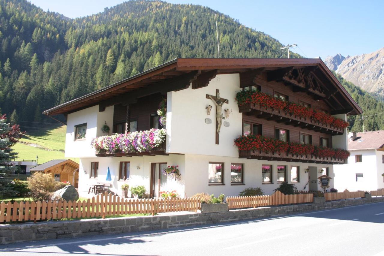 Gastehaus Schranz Otel Sankt Leonhard im Pitztal Dış mekan fotoğraf